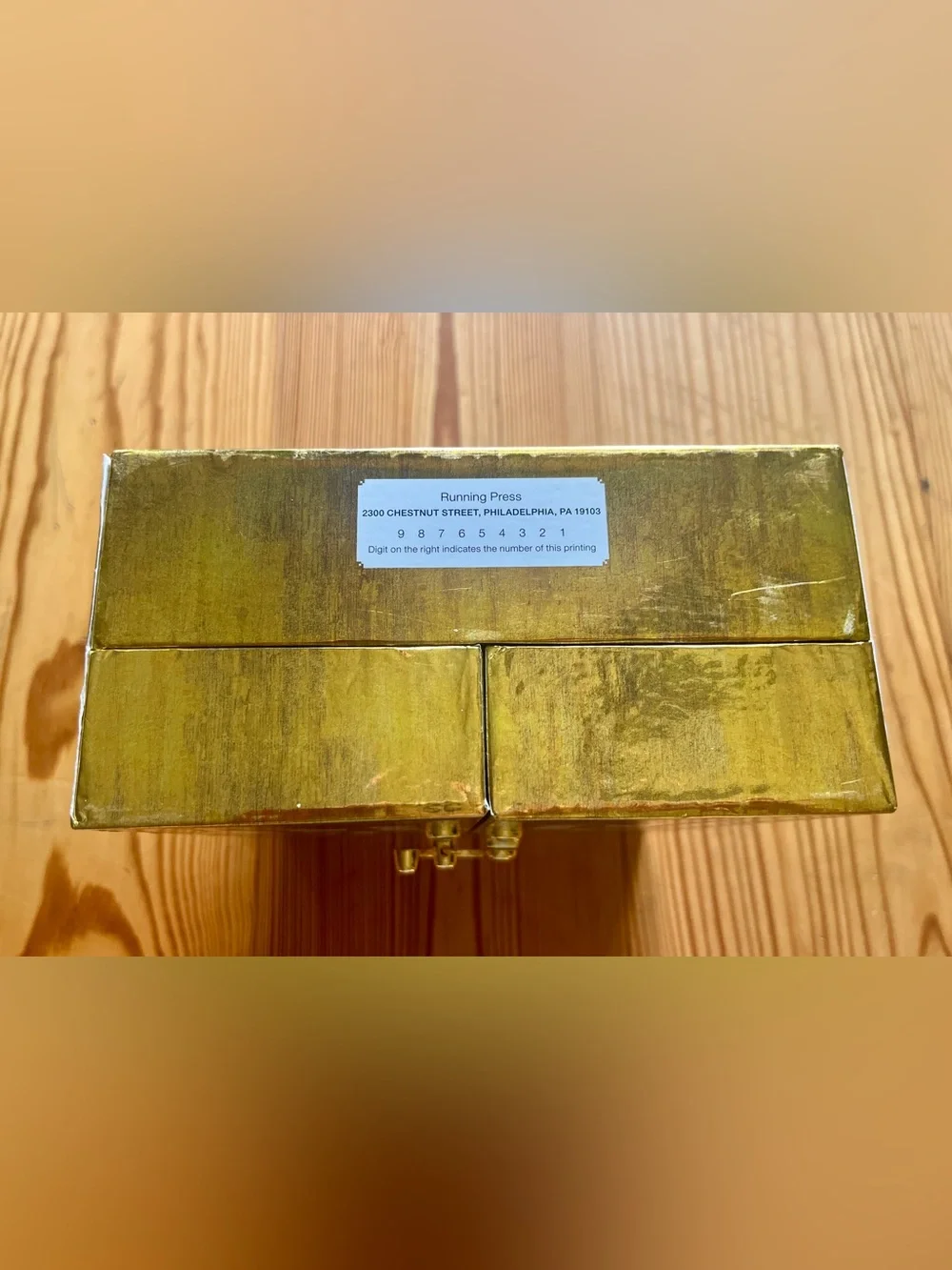 Harry Potter Gold Boxed Set Pensieve Memory Book and Pen Set Collectible